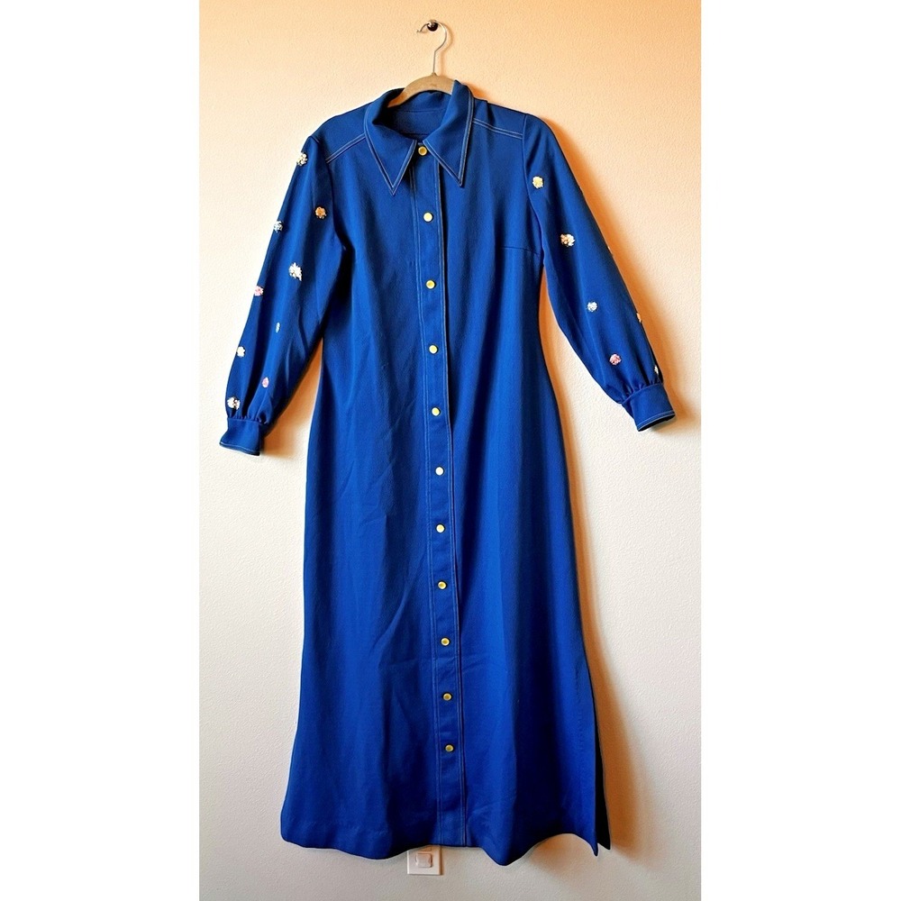 1970s Full Length Zip Housecoat Blue Polyester w/ Floral Embroidery Detail C27